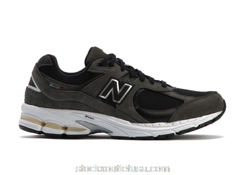 Outlet New Balance 2002R Black Grey ML2002RB