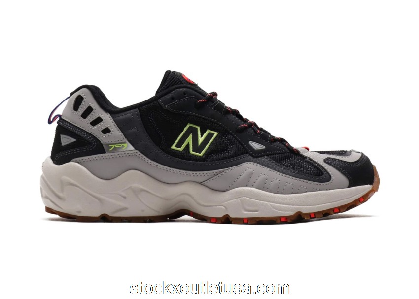 Outlet New Balance 703 Black Grey Gum