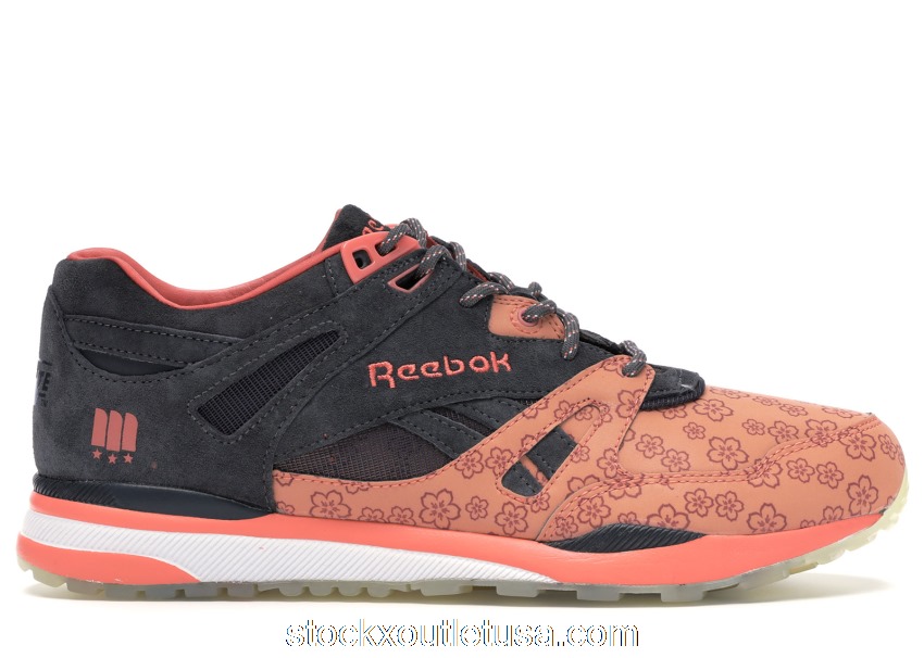 Outlet Reebok Ventilator Major DC Cherry Blossom M48583